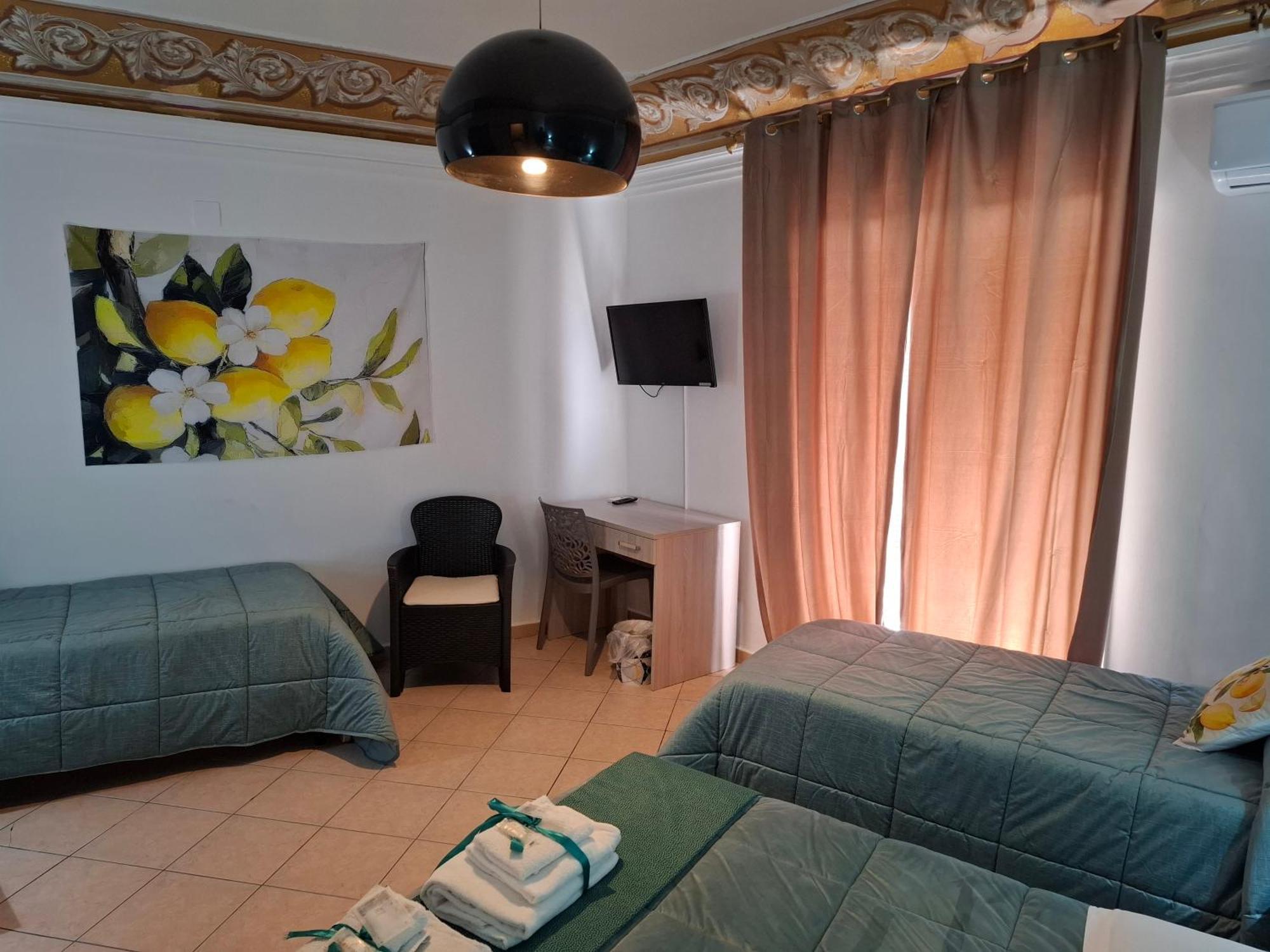 B&B Le Lumie "Il Cortiletto Del Centro" Агрідженто Екстер'єр фото